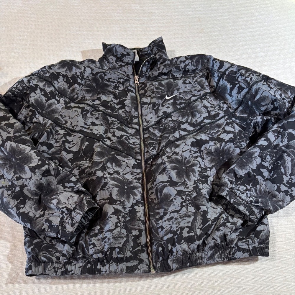 Nike Sportswear Windrunner Floral Print Track Jacket Black Gray  Womens L